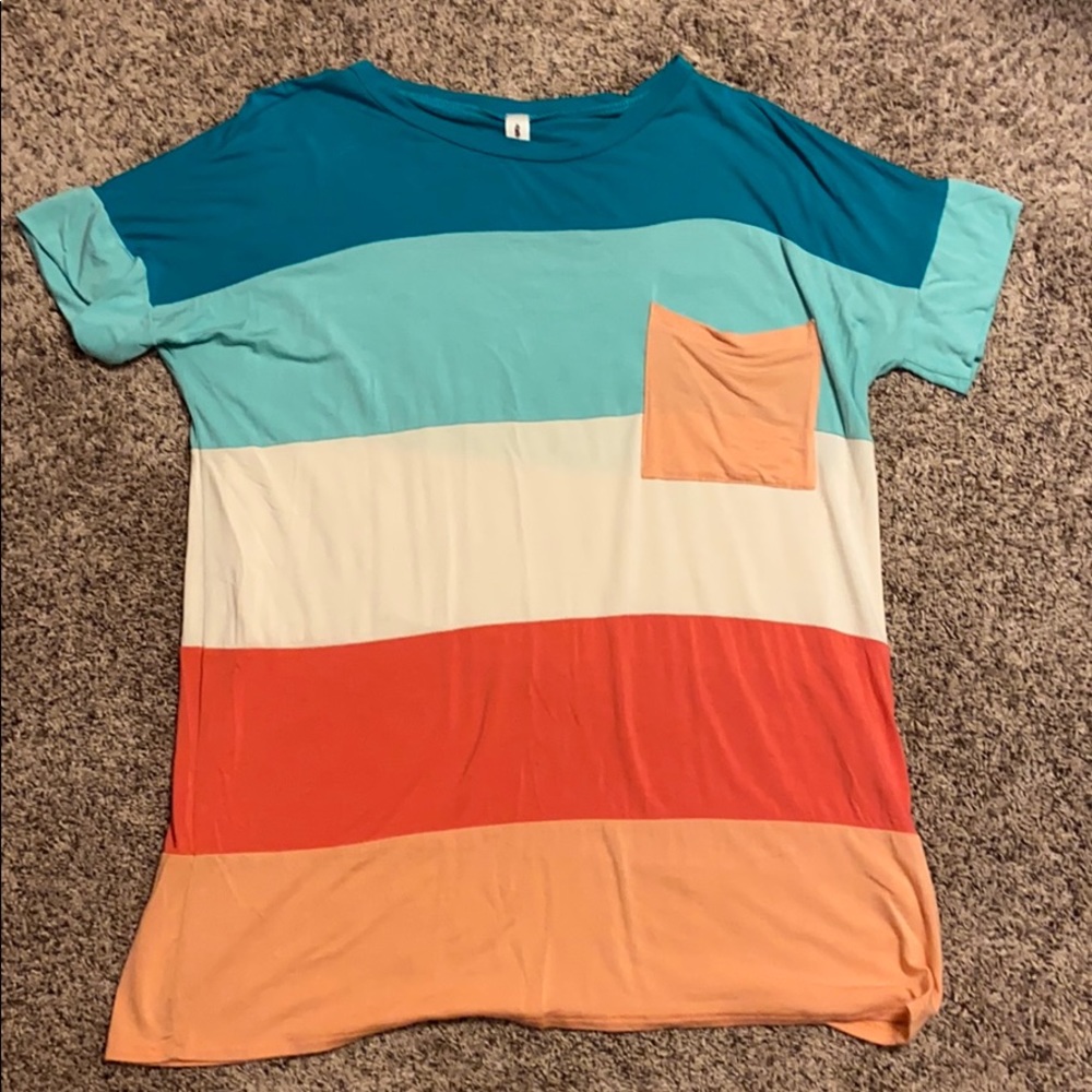 Women’s shirt